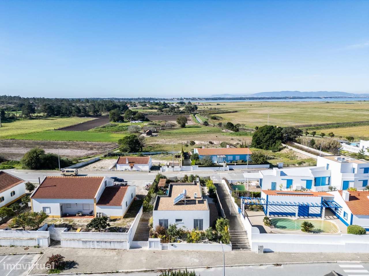 Moradia T2 com piscina, Possanco, Alcacer do Sal - Grande imagem: 2/29