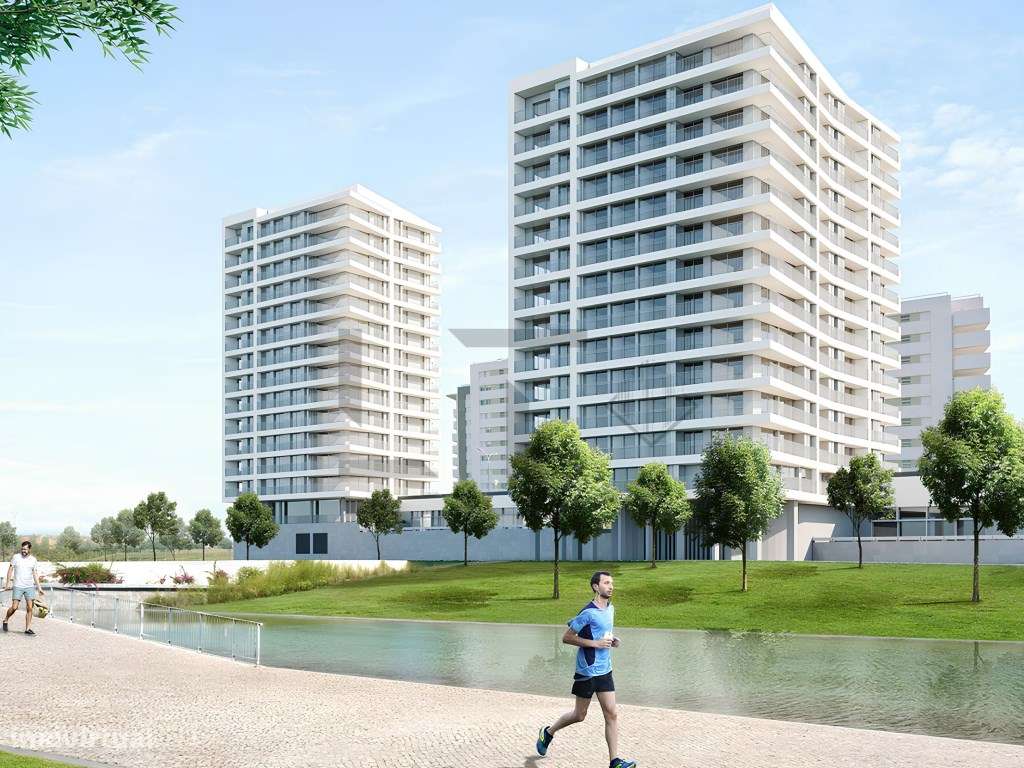 Fantástica Loja Com Rendimento Garantido na Avenida David Mourão Fe... - Grande imagem: 2/8