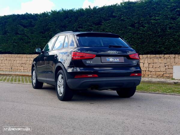 Audi Q3 2.0 TDi Attraction - 6