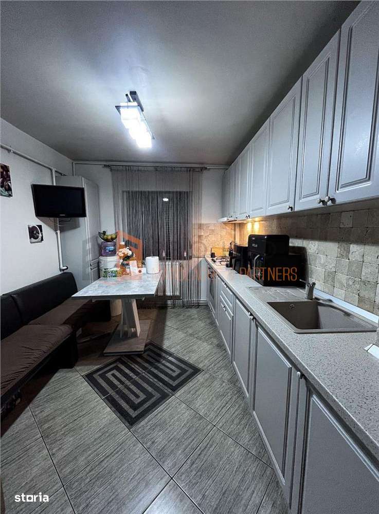 Apartament 3 camere cf 1 decomandat zona Dorobanti 2 - Imagine principală: 5/9