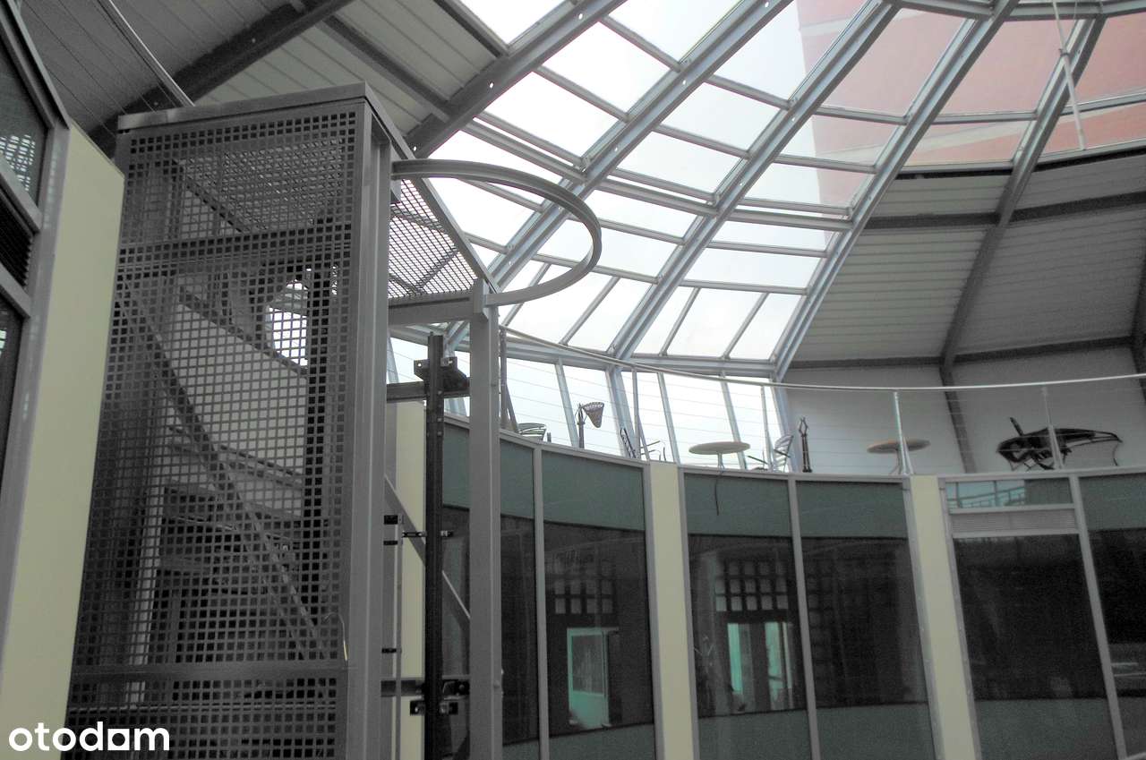 ul. Legnicka Lokal Usługowo Handlowy  IV poziomowy-12