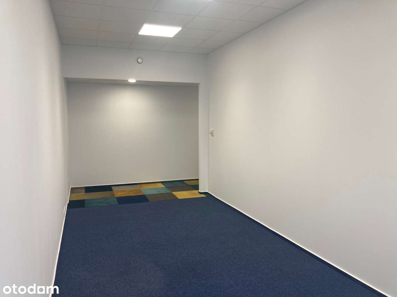 Pokój biurowy do wynajęcia - Budynek biurowy - Pełny obrazek: 2/5