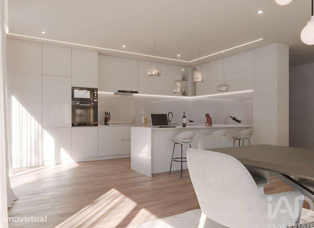 Casa / Villa T4 em Nossa Senhora de Fátima de 217,00 m2 - Grande imagem: 5/22