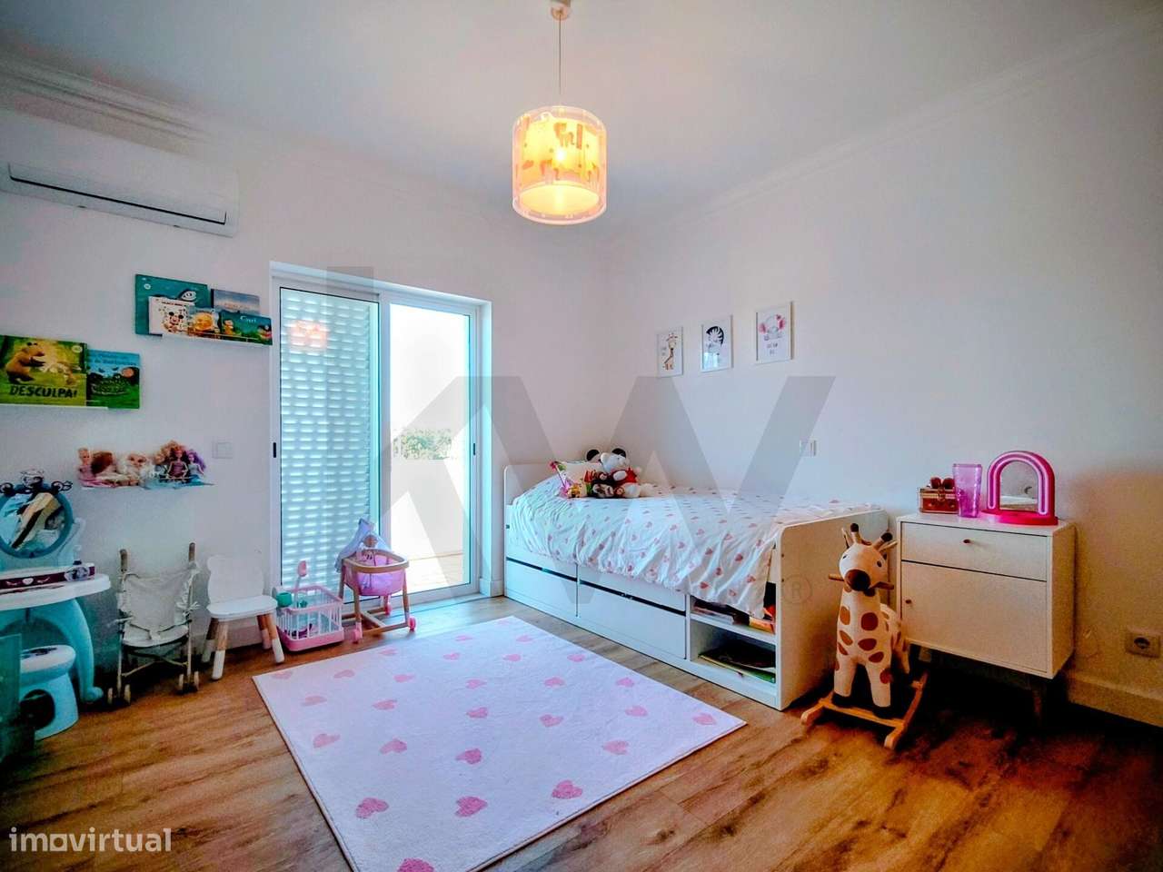 Moradia T4 Renovada em Pinheiros de Marim, Olhão-25