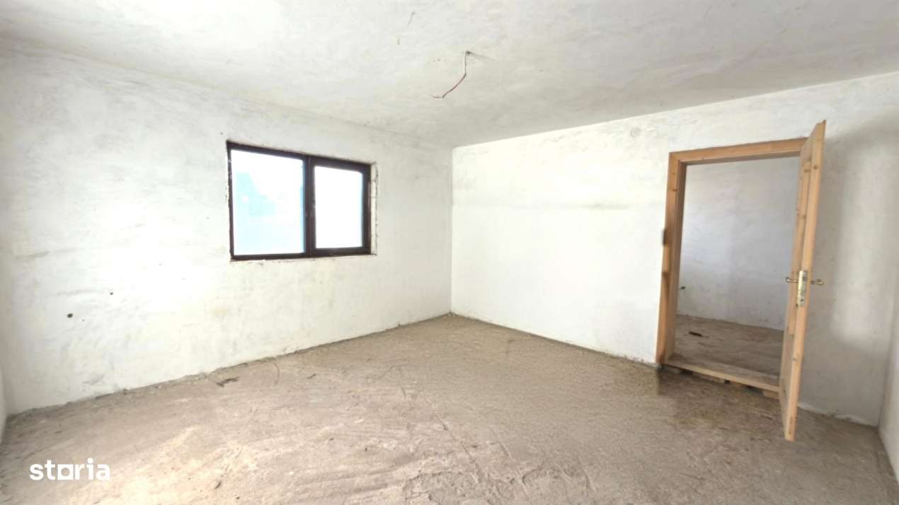 Casa generoasa cu teren de 1186 mp intravilan-Retevoiesti -Pietrosani--6