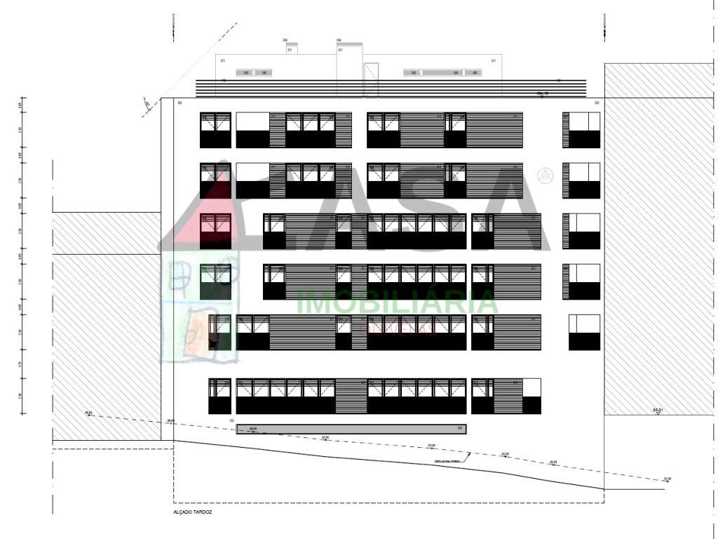 Terreno com Projeto para 15 Fogos + 16 Estacionamentos.-12