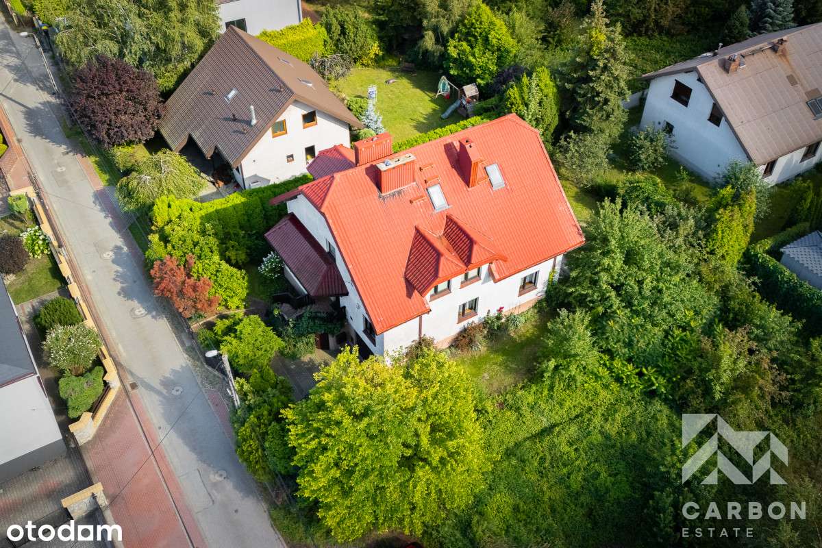 Duży dom idealny dla rodziny - cisza i spokój-1