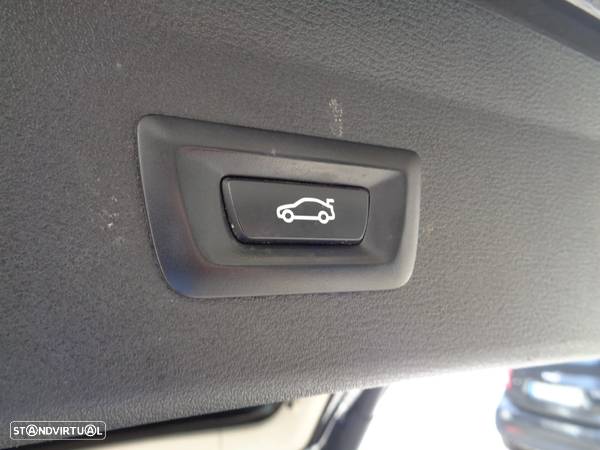 BMW X1 16 d sDrive Line xLine - 22