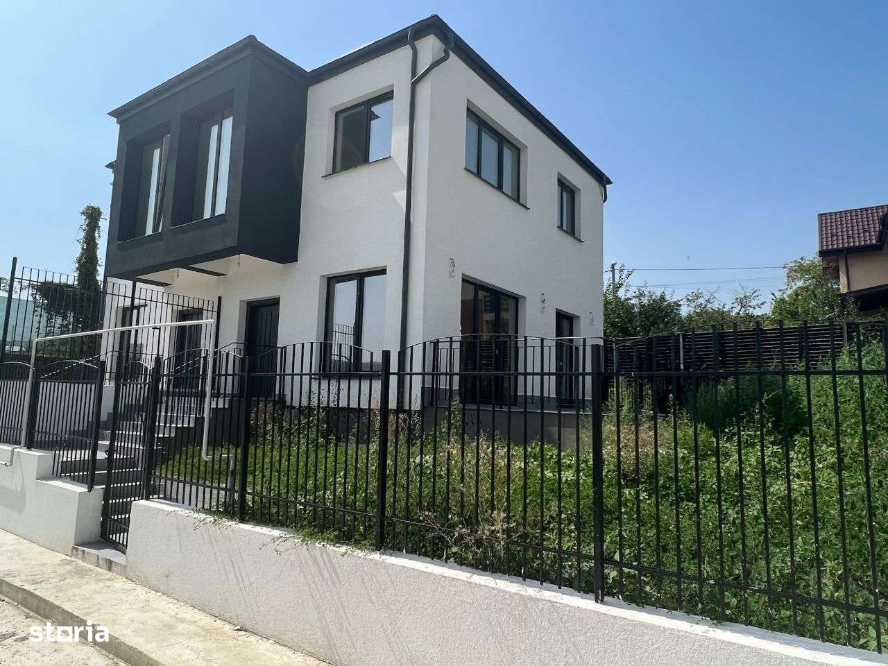 ASFALT!CANALIZARE!Bine pozitionata!Incalz. pard.!Vila Bucium-Barnova - Imagine principală: 3/13