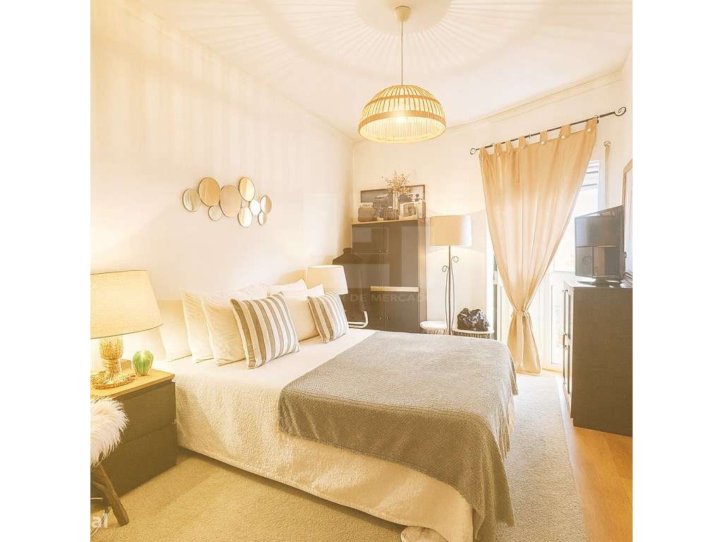 T3 ,com estacionamento e arrecadação , Benfica, junto às Torres de ... - Grande imagem: 4/32