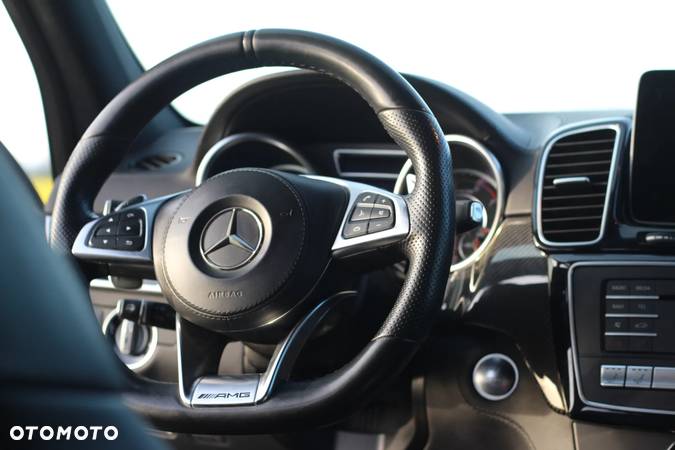 Mercedes-Benz GLE 350 d 4-Matic - 13