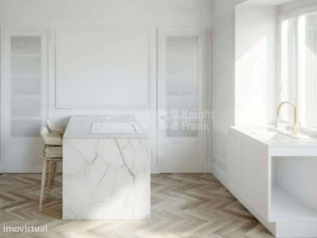 Apartamento T4 totalmente renovado em Lisboa - Grande imagem: 2/10