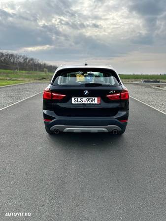 BMW X1 xDrive20d AT - 5