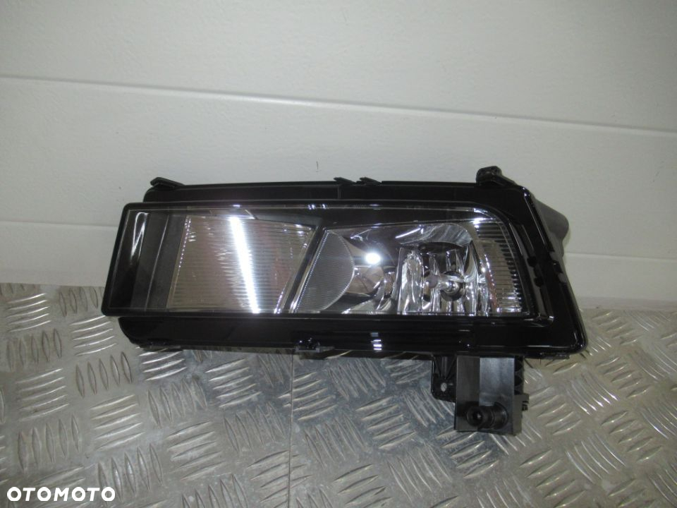 HALOGEN LEWY VW TOURAN 2 II 2015- - 4