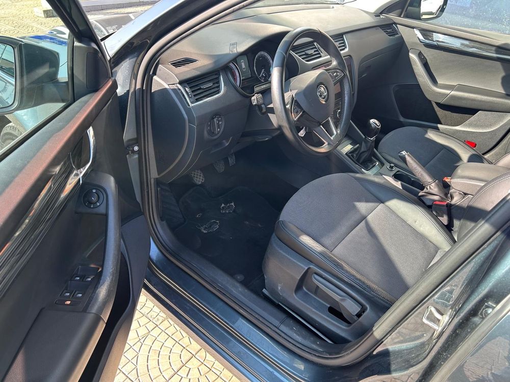 Skoda Octavia - foto 11