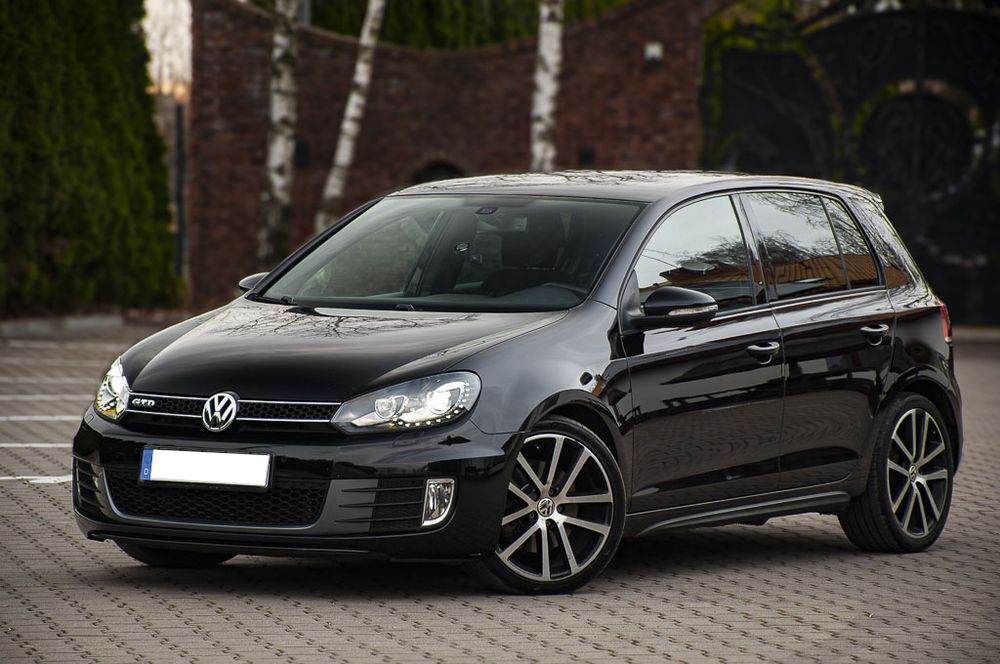 Volkswagen Golf VI 2.0 TDI DPF GT Sport 2013