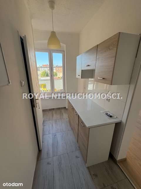 Przy parku Róż, możliwość kupna z garażem!!-3