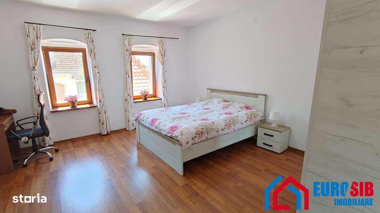 Casa individuala 4 dormitoare - garaj - teren 1457 mp in Sibiu Mohu-8