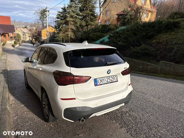 BMW X1 sDrive18d M Sport sport - 22