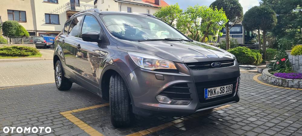 Ford Kuga 2.0 TDCi FWD Titanium - 2