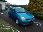 Renault Clio - 10