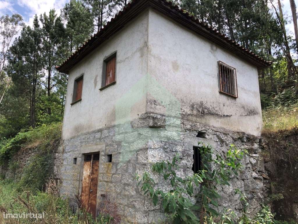 Terreno com anexo em Vila Nova de Muía, Ponte da Barca - Grande imagem: 2/3