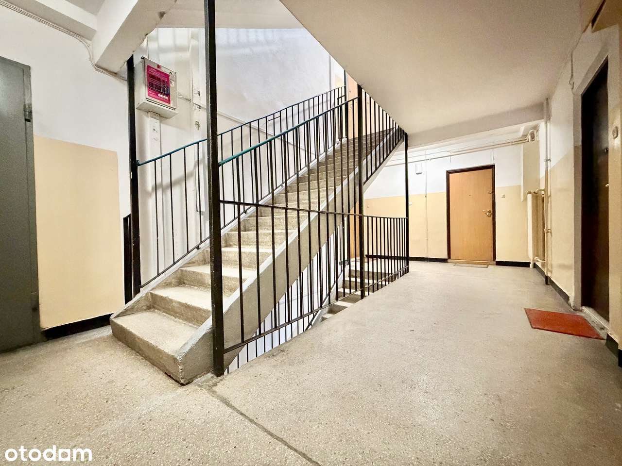 Ciche 3 pokoje z oddzielną kuchnią | 3-4 pokoje | Balkon| Piwnica-14