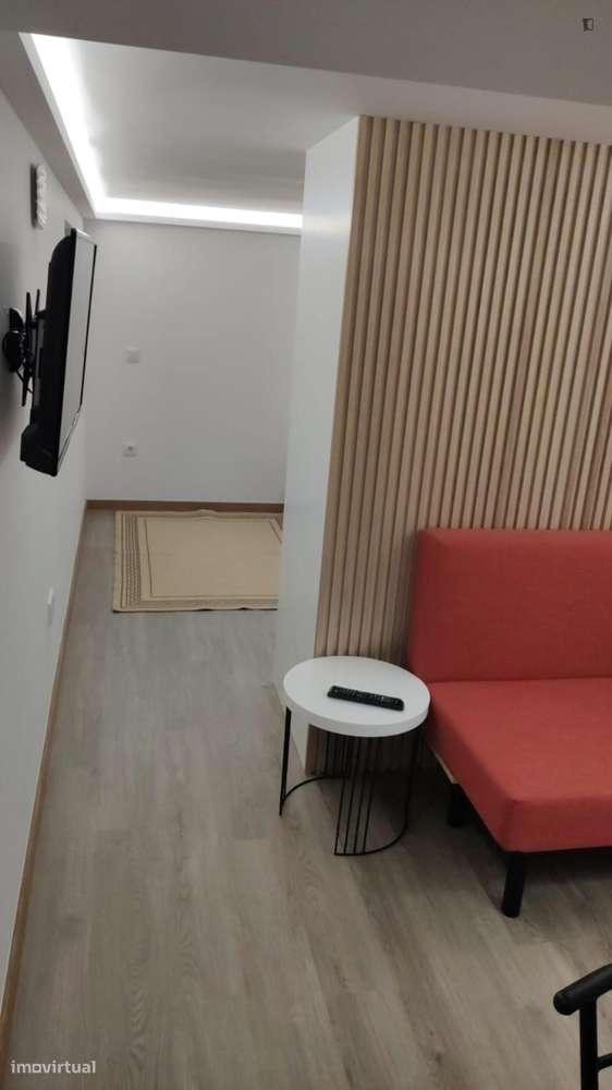 Estúdio - localizado em Sé de Braga e São Lázaro Braga - Grande imagem: 5/6