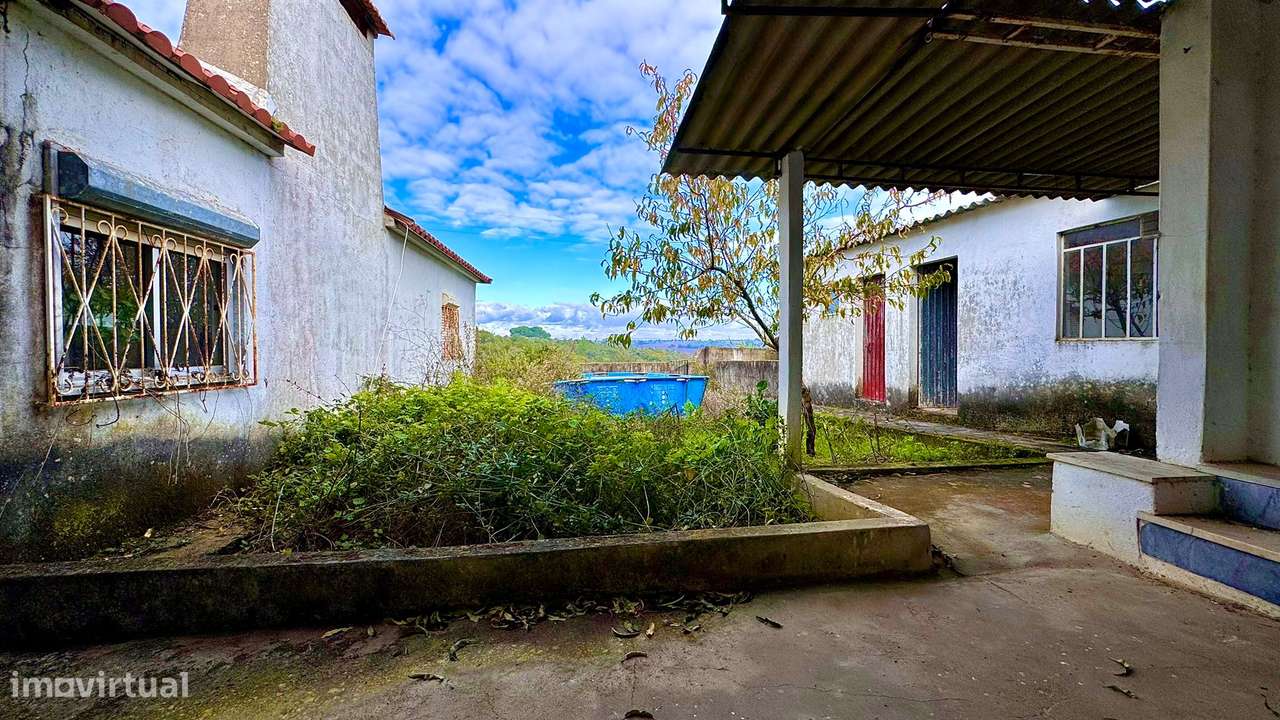 Moradia com 6 assoalhadas - 120 m2 - sótão - espaço exterior - Tremês-25