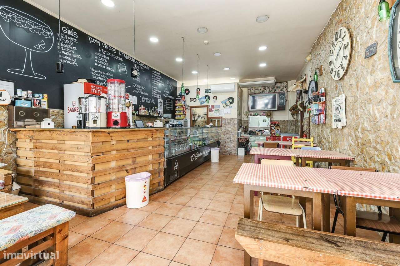 Oportunidade Única: Trespasse da Taberna do Chicha – O Seu Próximo Neg - Grande imagem: 3/24