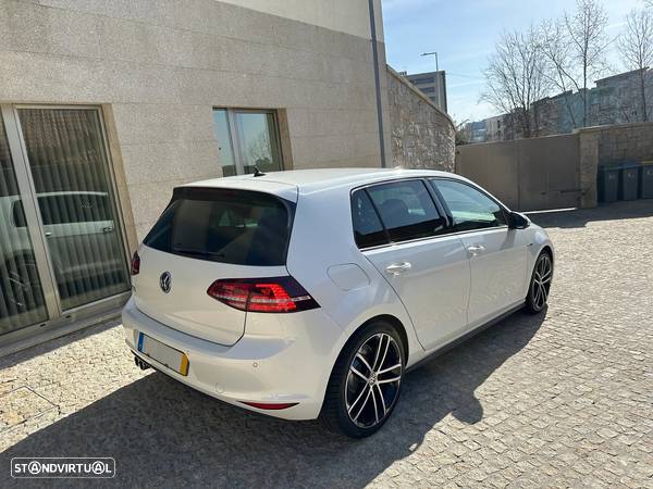 VW Golf 2.0 TDI GTD DSG - 5