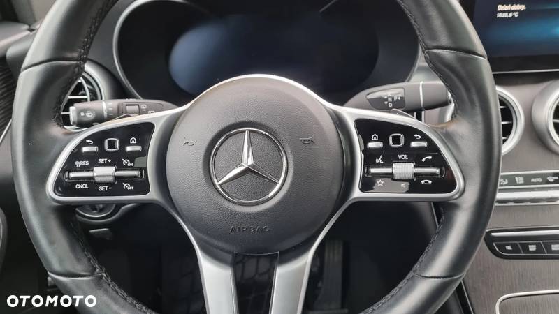 Mercedes-Benz GLC 300 4Matic 9G-TRONIC - 16