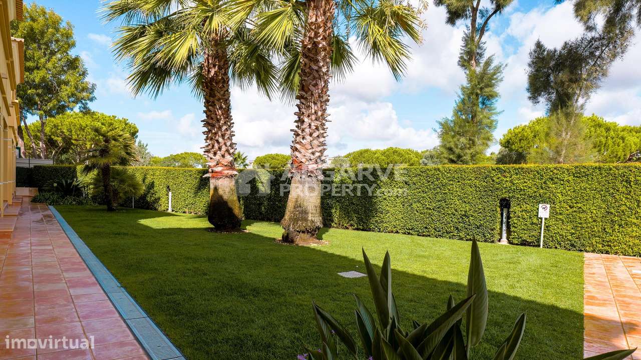 Apartamento T2 de Canto, no Rés do Chão com Vistas para o Golfe | Mill-9