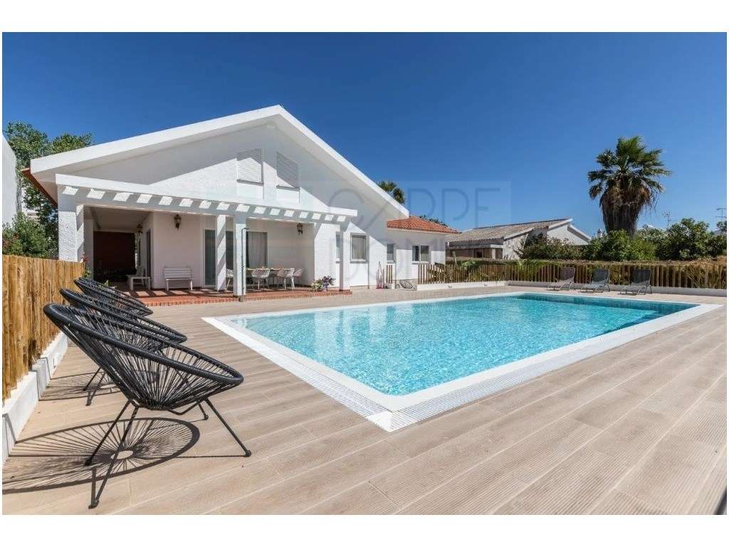 Moradia T5+3 com piscina, Vila Nova de Cacela, Algarve. - Grande imagem: 4/46