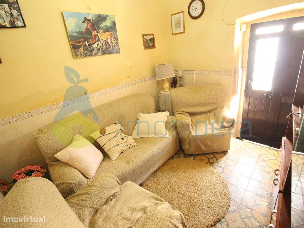 Moradia Terrea T2 C/ Quintal - Centro da Vila de Santa Vitória- Beja - Grande imagem: 3/25