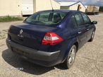 Dezmembrez Renault Megane 2 Berlina 1.6 - 6