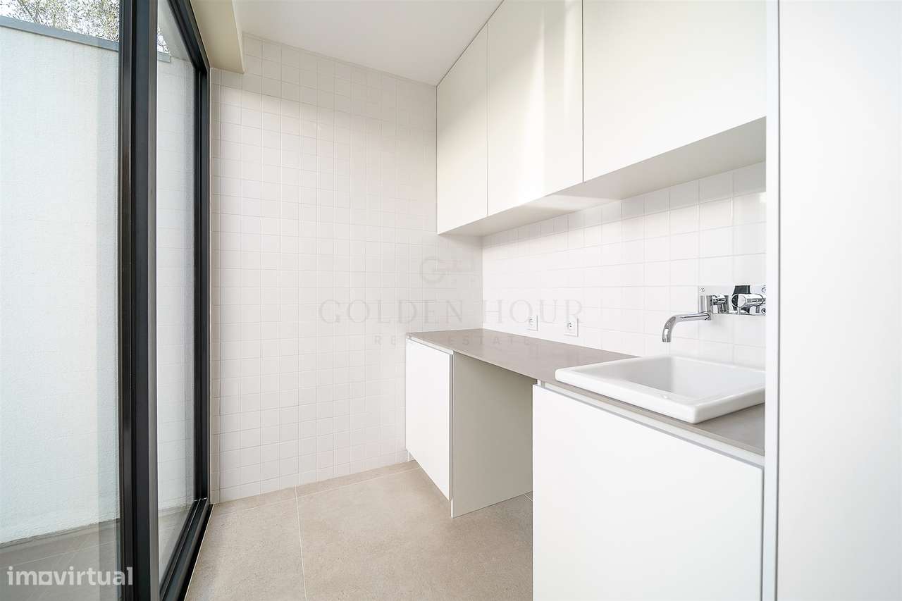 Moradia T4 de Luxo em Canidelo com Vista Mar | Golden Hour Real Estate-40