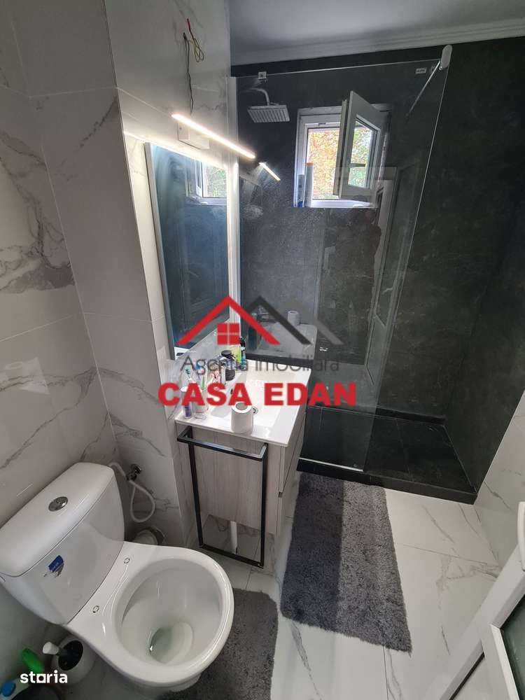 Ap 4 cam in Campina--103.000e-6