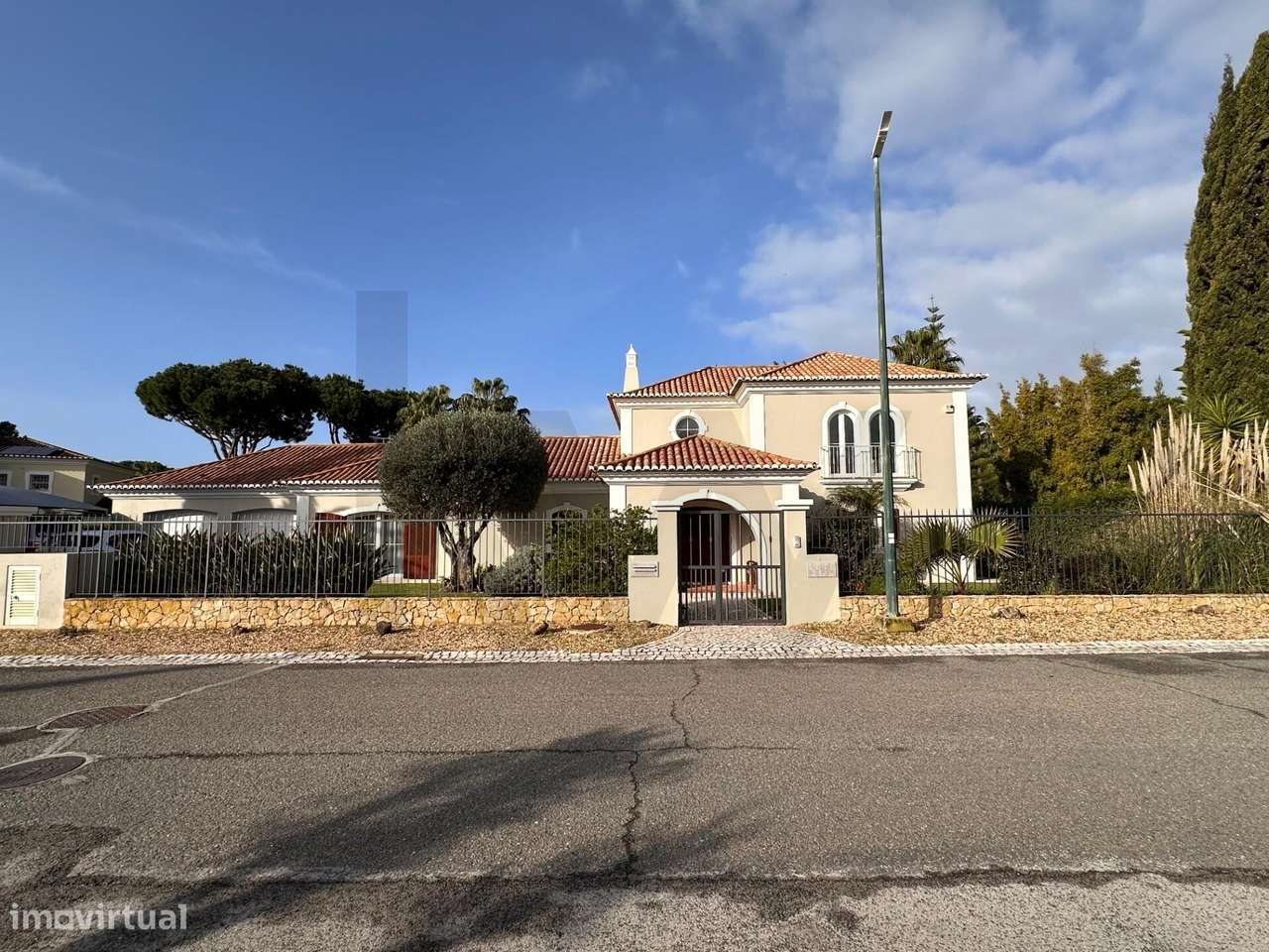 Moradia T5 - Urbanização Vila Sol - Quarteira - Loulé - Algarve - Grande imagem: 5/42