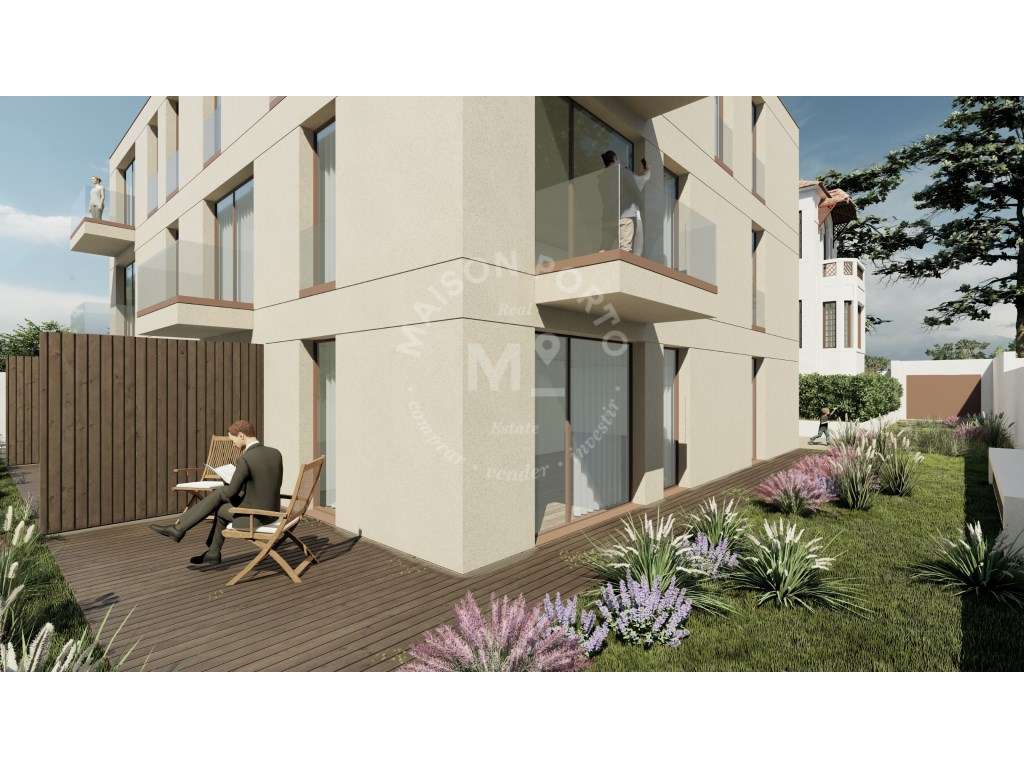 Apartamento T2 com Varanda, Arrumos e Lugar de Garagem no Centro de... - Grande imagem: 2/23