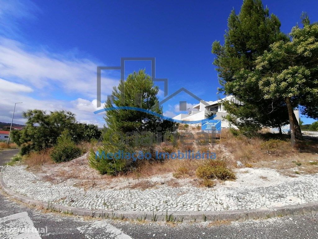 Terreno para construção de moradia térrea, localizado em ...