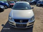 Dezmembrez VW Polo 1.2i Gri LA7W an 2006 2+1 uși - 1