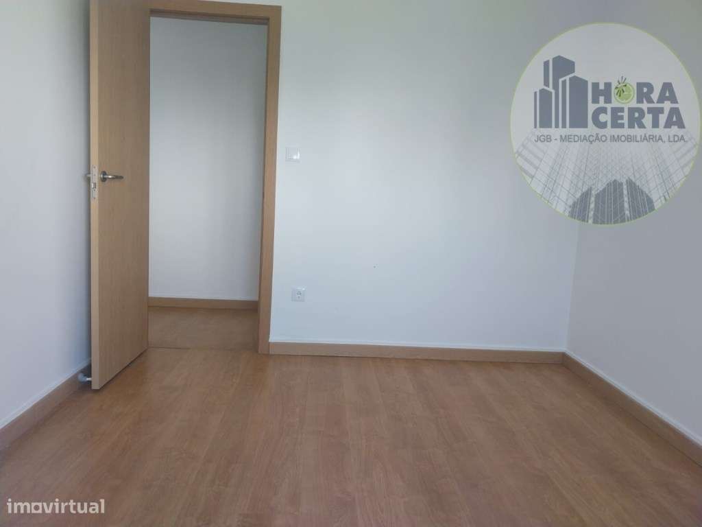 Apartamento T4 nas Mercês!-22