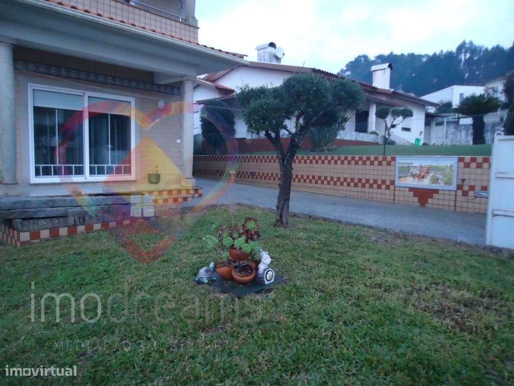 MORADIA T3 EM PINHEIRO DA BEMPOSTA - OLIVEIRA DE AZEMEIS -AVEIRO-44