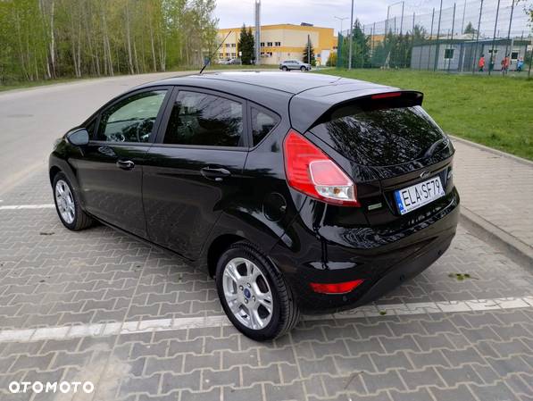 Ford Fiesta 1.0 EcoBoost Titanium EU6 - 1