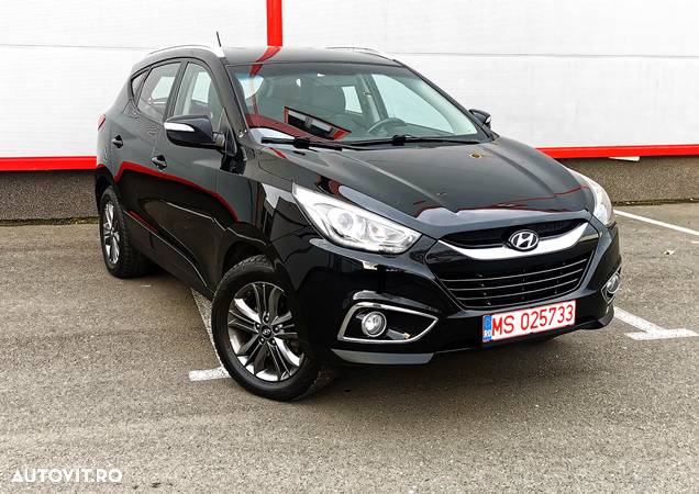 Hyundai ix35 2.0 CRDi 4WD Premium - 1