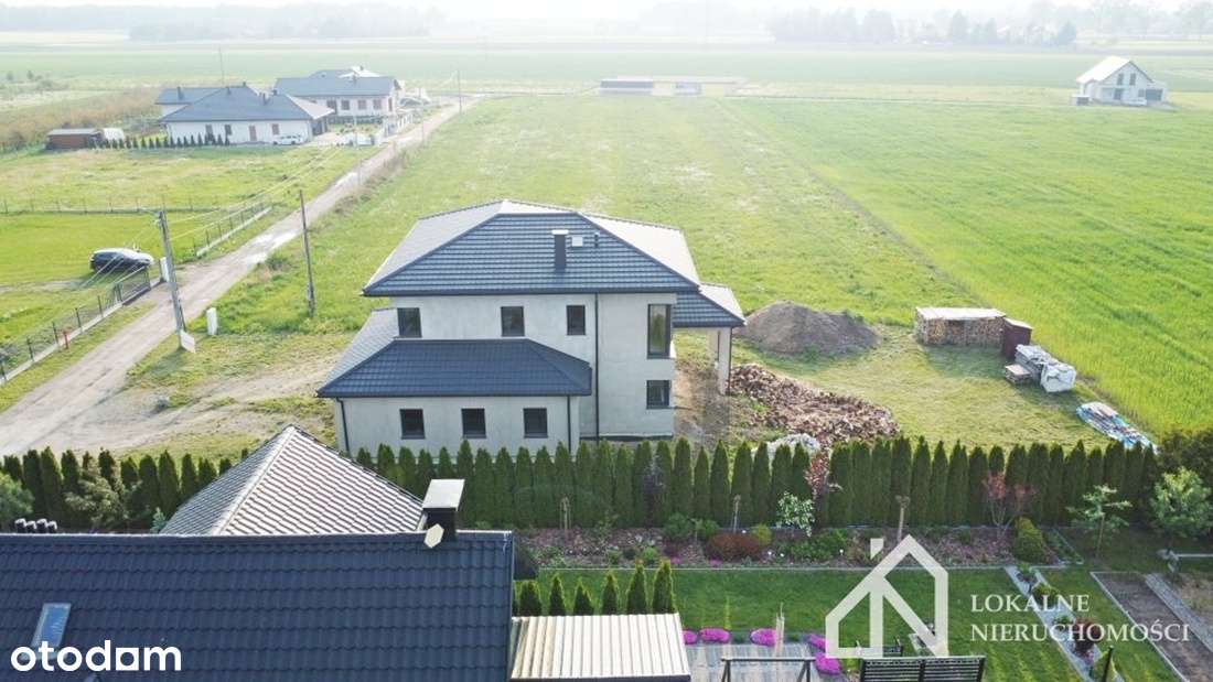 Nowoczesna, elegancka willa w miejscowości Brzozów-Kolonia na sprzedaż-10