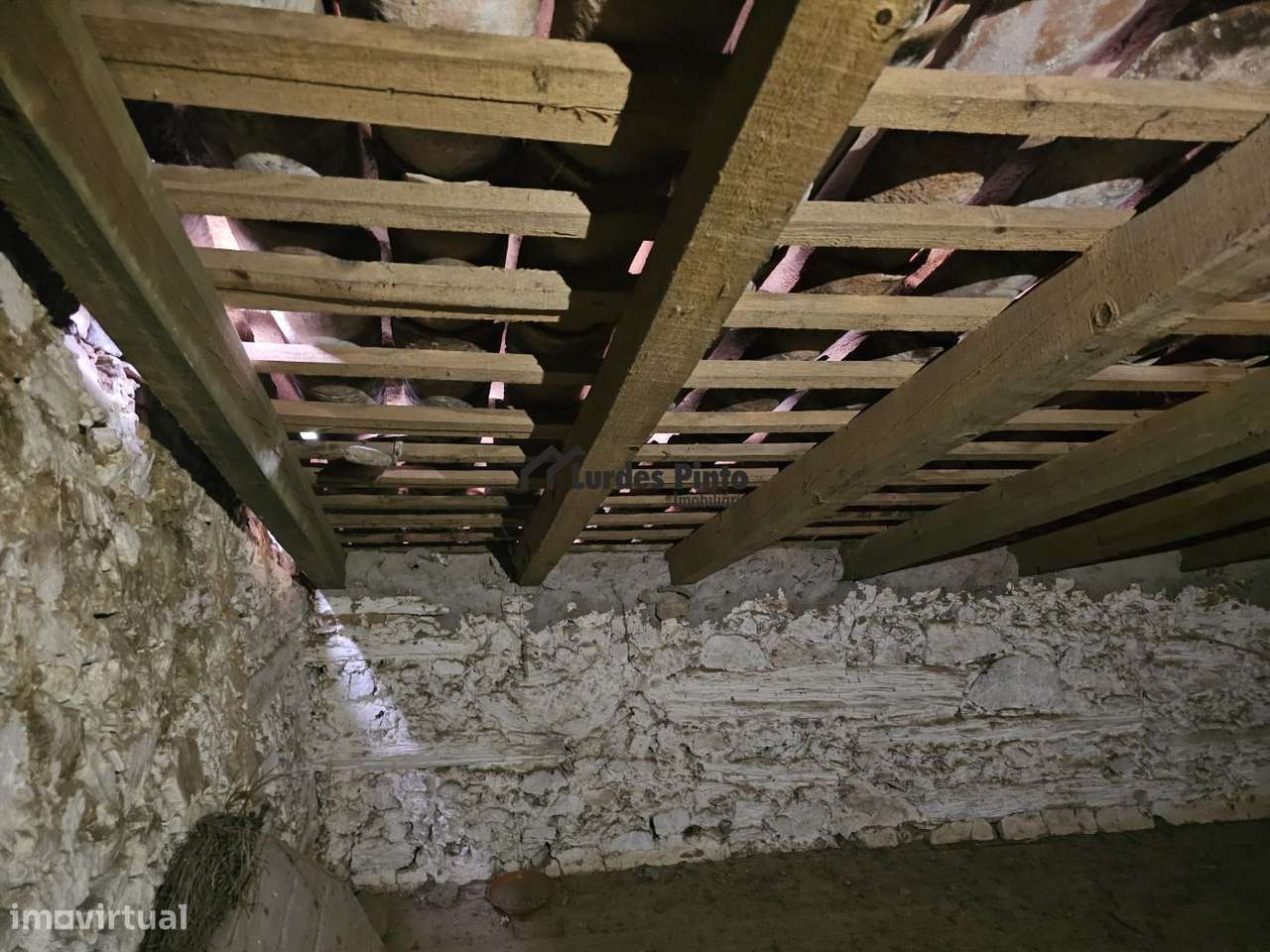 Moradia em Cebolais de Cima-14