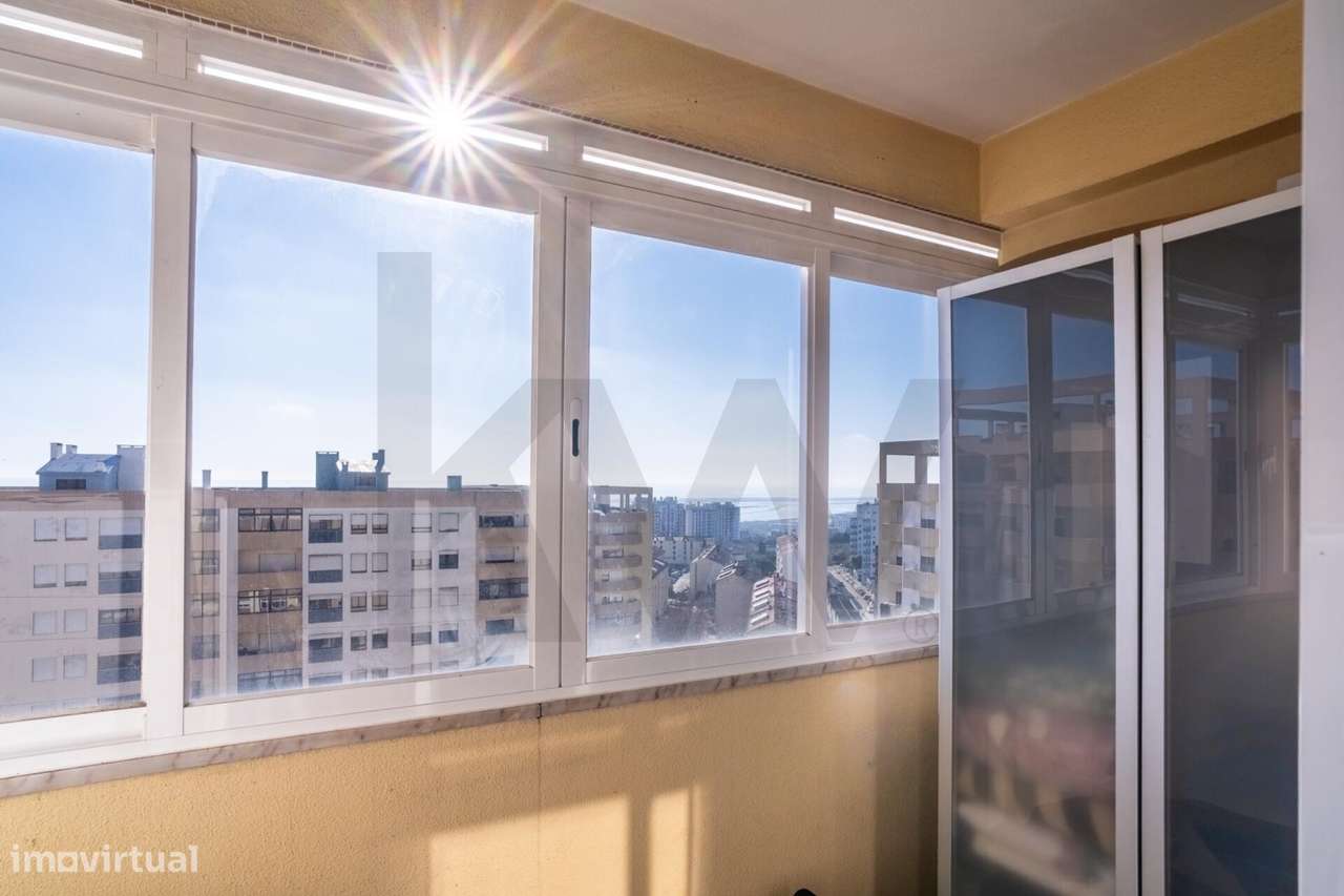 T3 com Box, Arrecadação, 3 Varandas e Vista Rio – Quinta da Piedade, 2-8