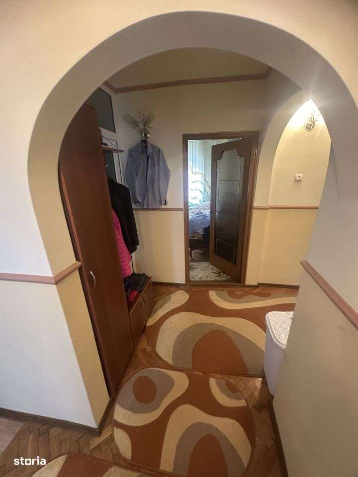 Apartament 3 camere de vanzare, cart. Dealul Florilor-5